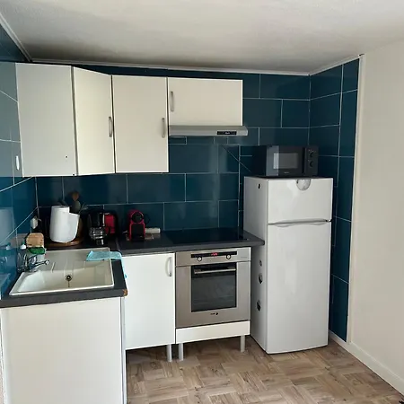 Gwen Apartment